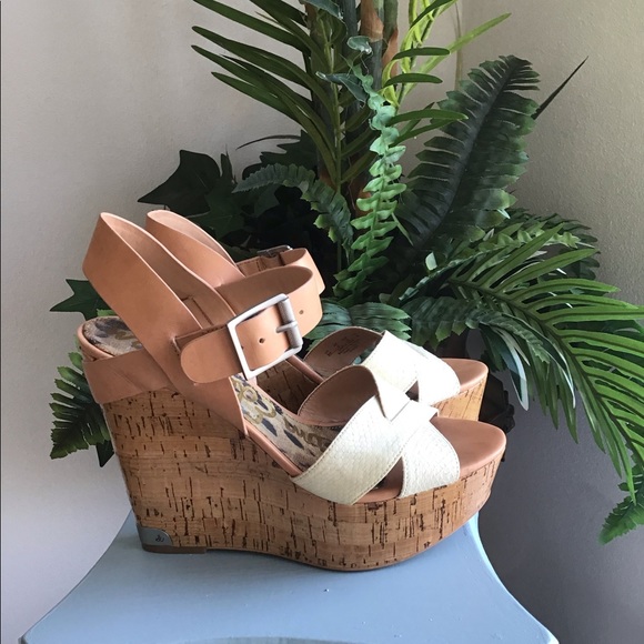 Summer🕶🌈🌼Sam Edelman women’s- size 8 - Picture 7 of 8